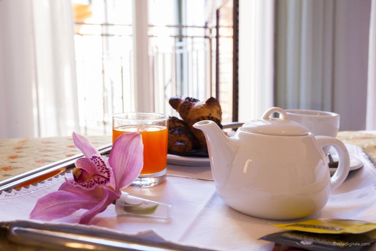 Boutique Hotel Liberty 1904 Bologna Esterno foto