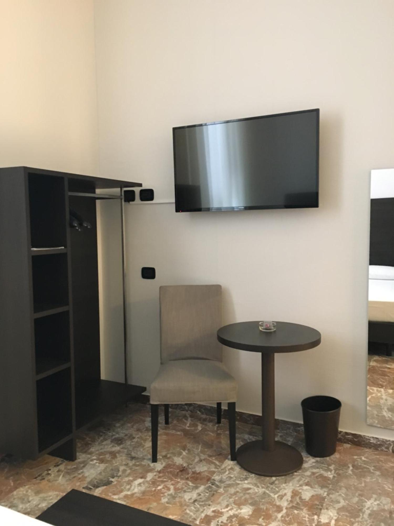 Boutique Hotel Liberty 1904 Bologna Esterno foto